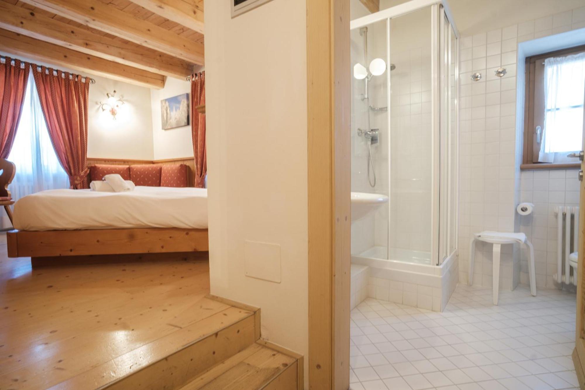 Casa Moresc Spiazzo  Room photo